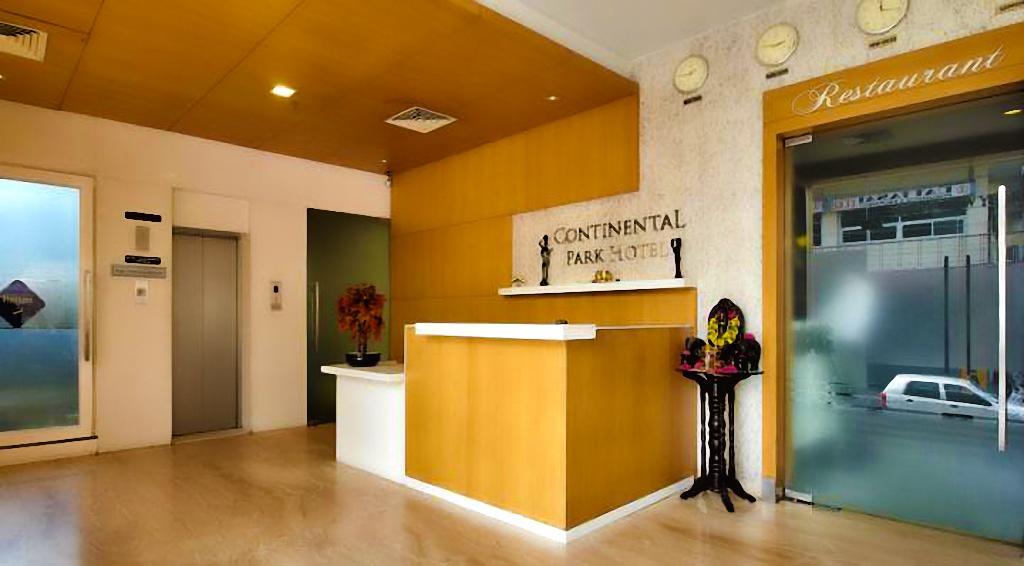 Continental Park Hotel Vijayawada Ngoại thất bức ảnh