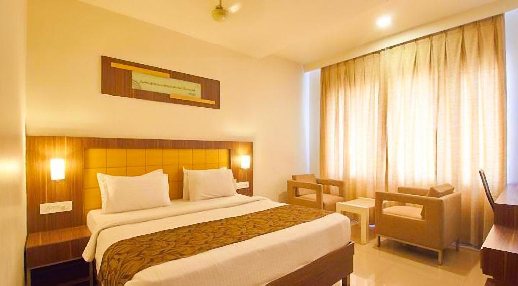 Continental Park Hotel Vijayawada Ngoại thất bức ảnh