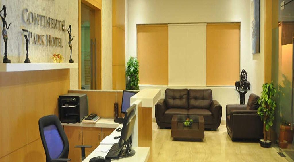 Continental Park Hotel Vijayawada Ngoại thất bức ảnh
